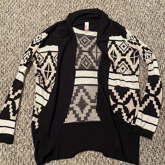 No Boundaries Sweaters - No boundaries cardigan size large. Tan and black geometric patterns.
